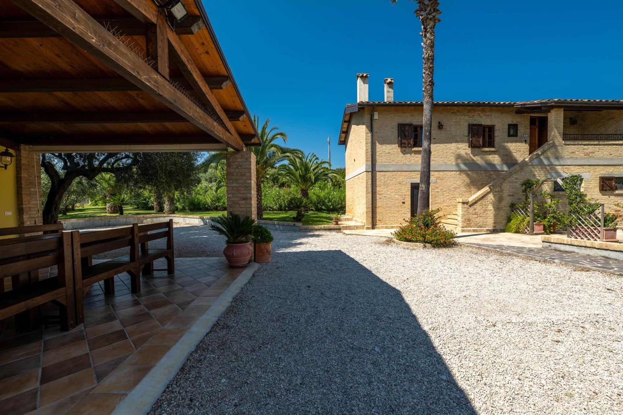 Villa Iulia - Vibra Controguerra Екстериор снимка